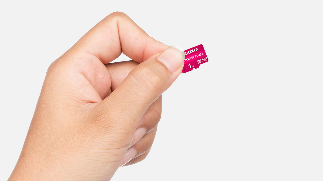 Image of EXCERIA PLUS G3 microSD - 06