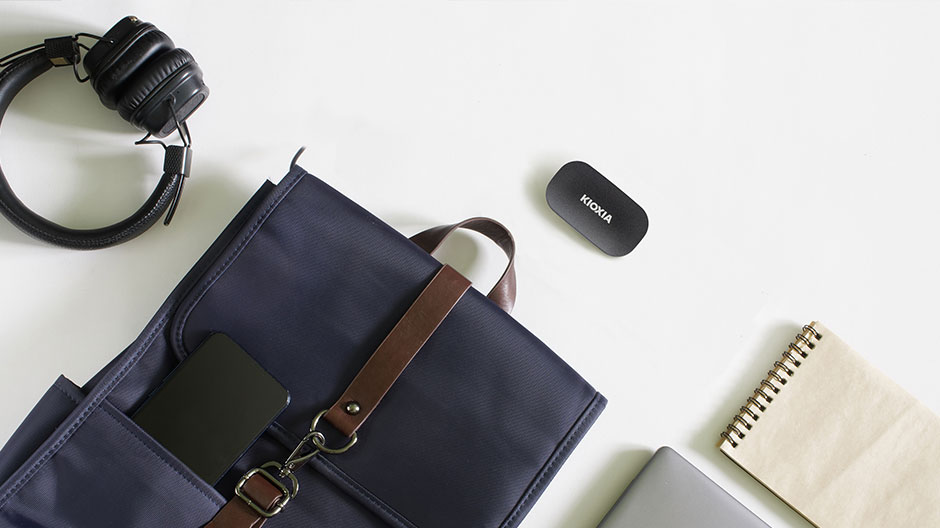 Image of EXCERIA PLUS G2 Portable SSD - 05